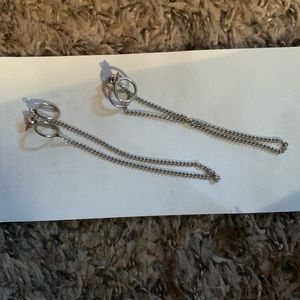 silver kpop earrings